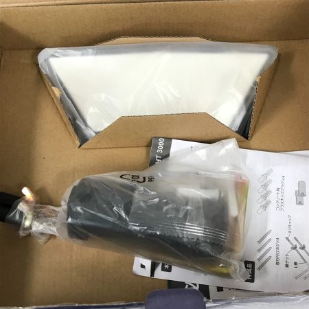  NEWGALE ソーラーモーションセンサーライト 3000ルーメン #56784