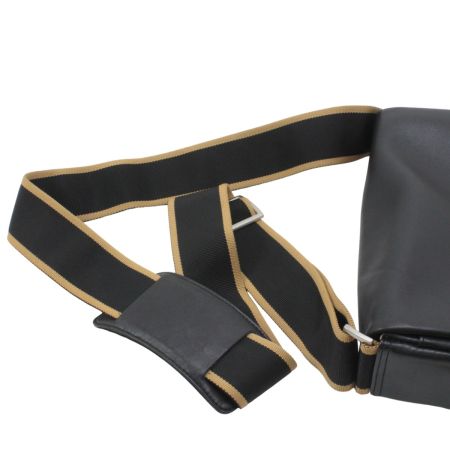  BREE ブリ ショルダーバッグ ブラック