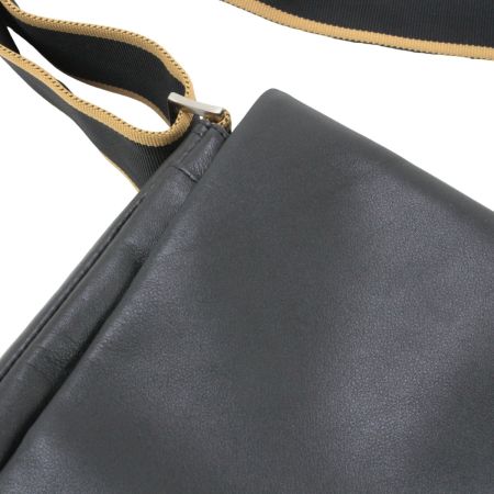  BREE ブリ ショルダーバッグ ブラック