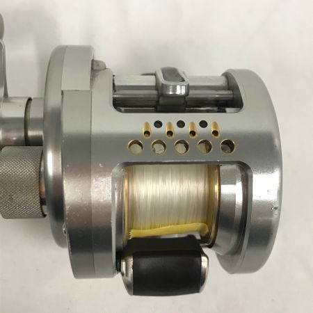  SHIMANO シマノ 03カルカッタコンクエスト 201DC 釣り用品 リール ベイトリール RH461