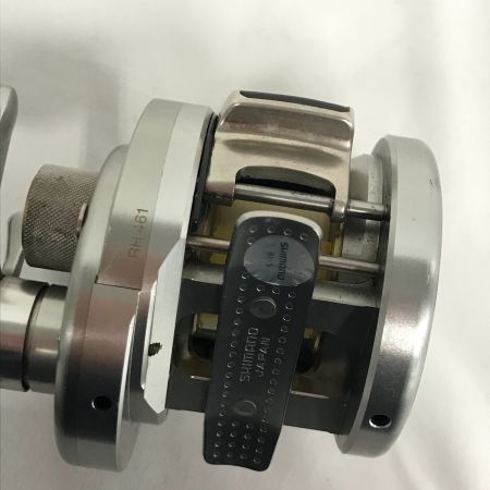  SHIMANO シマノ 03カルカッタコンクエスト 201DC 釣り用品 リール ベイトリール RH461