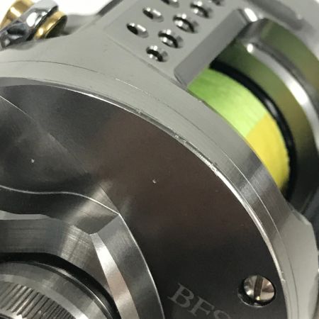  SHIMANO シマノ ベイトリール 23カルカッタコンクエストBFS XGL 045713