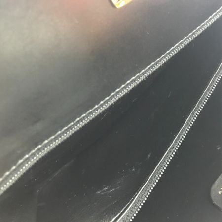  Salvatore Ferragamo サルヴァトーレフェラガモ ショルダーバッグ ガンチーニ ゴールドチェーン チェーンショルダー P21 0587 ブラック