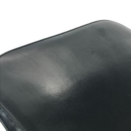  Salvatore Ferragamo サルヴァトーレフェラガモ ショルダーバッグ ガンチーニ ゴールドチェーン チェーンショルダー P21 0587 ブラック