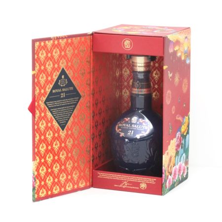  ROYAL SALUTE ロイヤルサルート 21年 シグナチャーブレンド スペシャルエディション 700ml 40度 青陶器 ギフトBOX付 未開栓