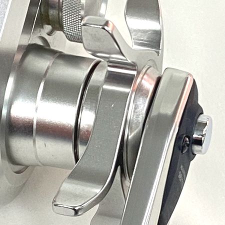  SHIMANO シマノ ベイトリール 20オシアジガー 4000 04066