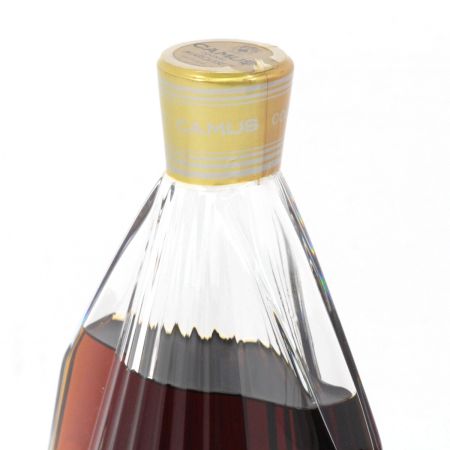  CAMUS カミュ コニャック MARQUISE 700ml 40度 バカラボトル 替栓付 液減りあり 未開栓