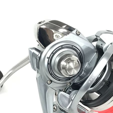  DAIWA ダイワ 18グランドサーフ 25 06PE EVA製ハンドルノブ取替済 キズ有 程度B 059399