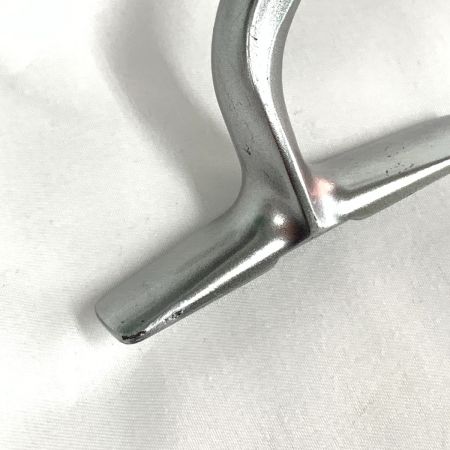  SHIMANO シマノ 釣り用品 リール スピニングリール キズ有 19ストラディック C5000XG 04025