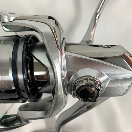  SHIMANO シマノ 釣り用品 リール スピニングリール キズ有 19ストラディック C5000XG 04025