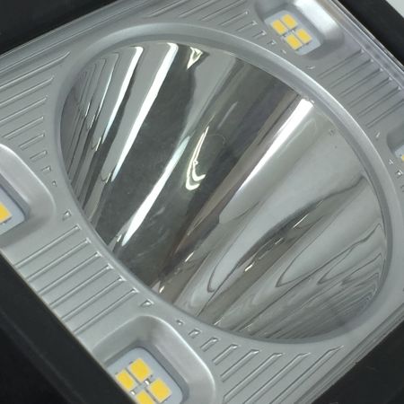  MAKITA マキタ フラッシュライト 本体のみ ML812