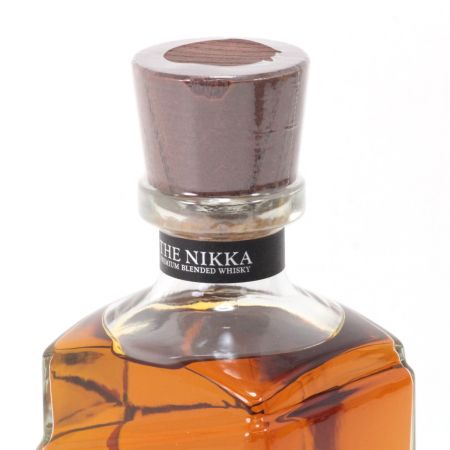  NIKKA ニッカウヰスキー THE NIKKA プレミアムブレンデッドウイスキー Tailored 700ml 43度 ギフトBOX付