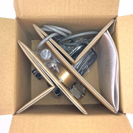  YUTAKA ユタカ Crown ヒーター付圧力調整器 流量計付き調整器 FCR-226