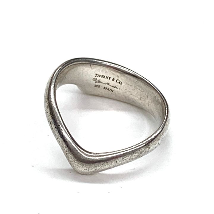 Tiffany & Co. シルバー カーブド　ハート　リング TIFFANY&Co. ティファニー カーブド ハート リング 指輪 – Trip