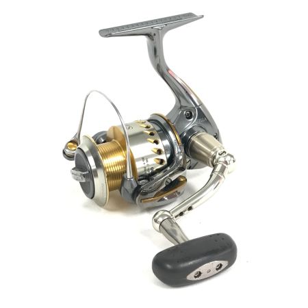  SHIMANO シマノ 04ステラ C3000 袋付 傷汚れ有 釣り用品 リール スピニングリール 01845