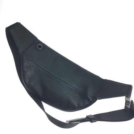  Salvatore Ferragamo サルヴァトーレフェラガモ ウエストバッグ GG-24A128 ブラック