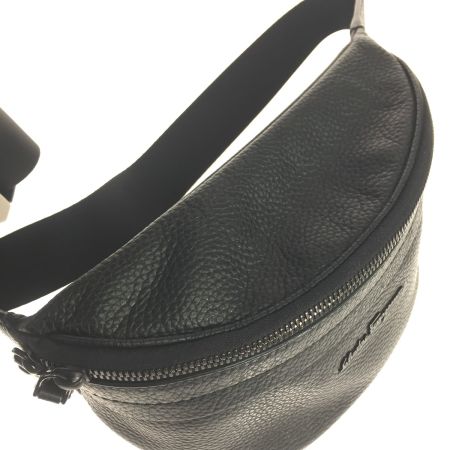  Salvatore Ferragamo サルヴァトーレフェラガモ ウエストバッグ GG-24A128 ブラック