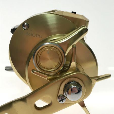  SHIMANO シマノ 18オシアコンクエスト 300PG キズ有 釣り用品 リール ベイトリール 03821