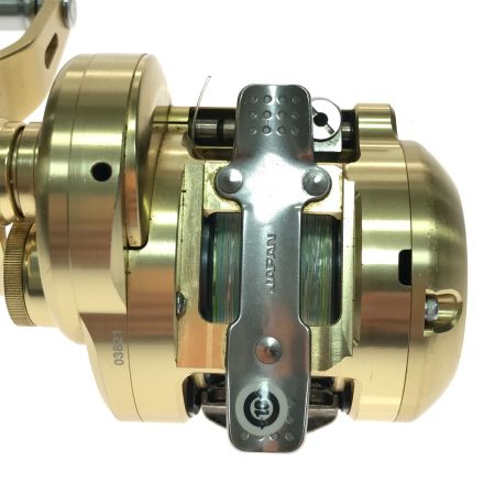  SHIMANO シマノ 18オシアコンクエスト 300PG キズ有 釣り用品 リール ベイトリール 03821