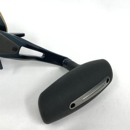  DAIWA ダイワ 25ソルティガ 300 未使用品(S) 釣り用品 リール ベイトリール 00631554 (352850)