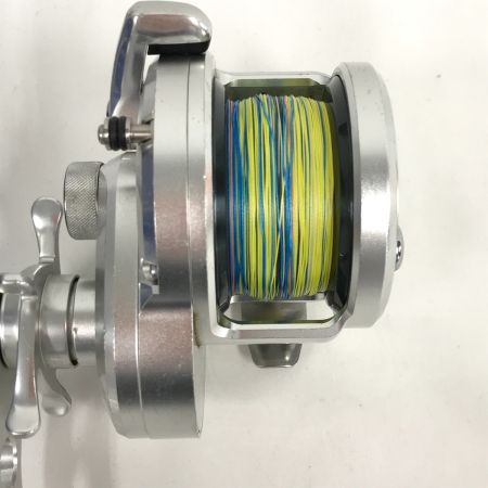  SHIMANO シマノ 11オシアジガー 2000NR-HG 釣り用品 リール 両軸リール 02762