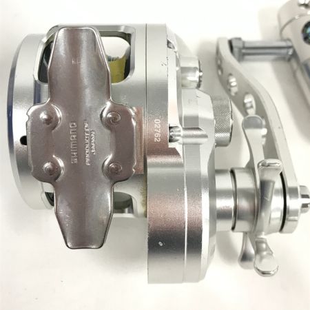  SHIMANO シマノ 11オシアジガー 2000NR-HG 釣り用品 リール 両軸リール 02762