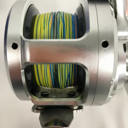  SHIMANO シマノ 11オシアジガー 2000NR-HG 釣り用品 リール 両軸リール 02762