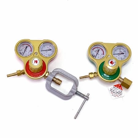  小池酸素 セフティゴールドV アセチレンガス圧力調整器＋酸素調整器セット