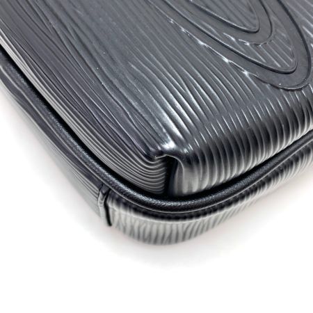  Vivienne Westwood ヴィヴィアン・ウエストウッド ショルダーバッグ ブラック