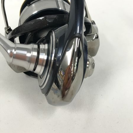  DAIWA ダイワ スピニングリール 19セルテートLT5000-CXH 社外ハンドル、純正ハンドル 060058
