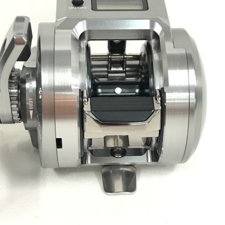  SHIMANO シマノ ベイトリール 046703 24オシアコンクエストCT 300HG 箱付き 046703