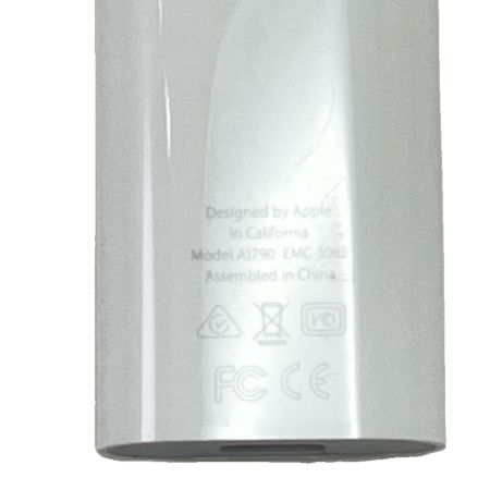  Apple アップル Apple 純正Thunderbolt 3 (USB-C) to 2 A1790