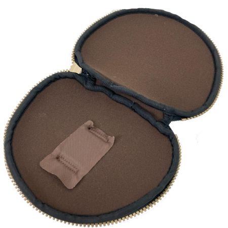   pokemon ポケモンセンターニューヨーク ポーチ ピカチュウ