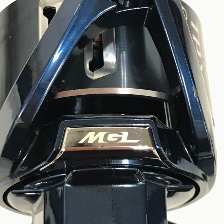  SHIMANO シマノ スピニングリール 25ツインパワーXD C5000XG 箱付 04294