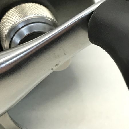  SHIMANO シマノ ベイトリール 05メタニウムXT 程度B 01899