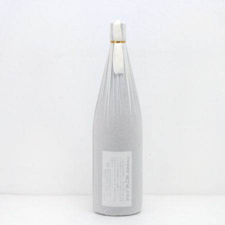 【北海道内限定発送】 森伊蔵酒造 かめ壺焼酎 森伊蔵 本格芋焼酎 1.8L 25度 ケース付 未開栓