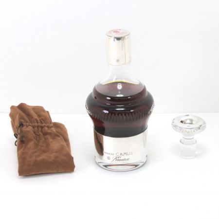  CAMUS カミュ コニャック バカラボトル シルバートップ 替栓付 700ml 40度 布袋付 未開栓