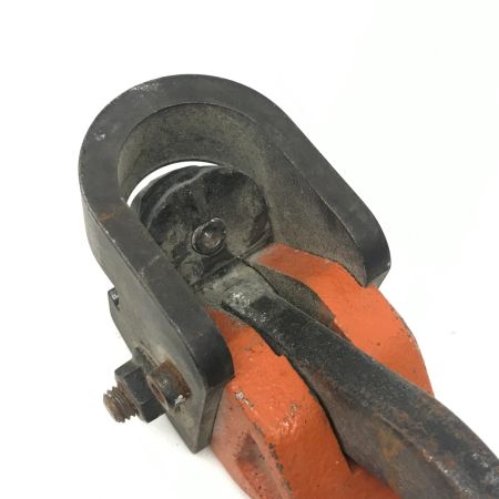  NEGUROSU 軽量間柱振れ止めチャンネル切り欠き工具 MAK-CK