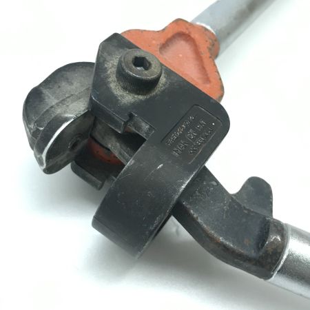 NEGUROSU 軽量間柱振れ止めチャンネル切り欠き工具 MAK-CK