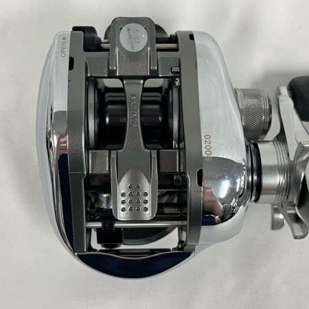  SHIMANO シマノ ベイトリール 06アンタレスDC 7 キズ有 02006