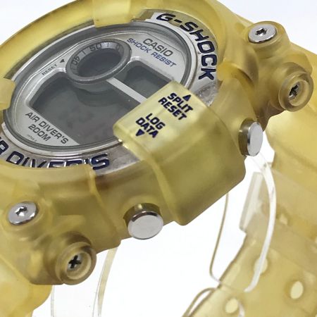 CASIO カシオ デジタルウォッチ 本体のみ DW-8250WC