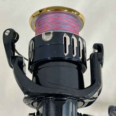  SHIMANO シマノ スピニングリール 17ツインパワーXD 4000XG キズ有 03747