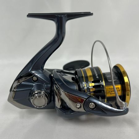  SHIMANO シマノ スピニングリール 21アルテグラ 4000XG 目立った傷や汚れなし 043368