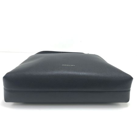  CHARLES&KEITH ショルダーバッグ ゾラバッグ CK2-40782736 ブラック