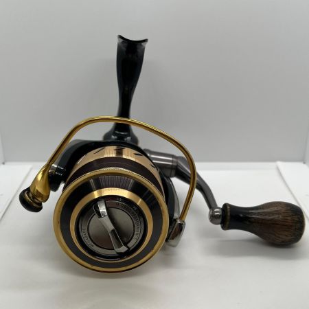  Megabass メガバス レンリ300 スピニングリール 傷や汚れ多数あり