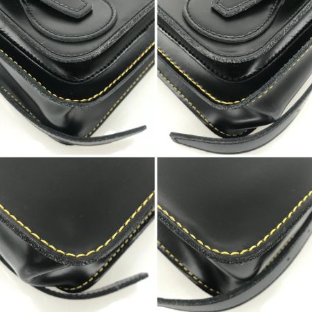  Dr.Martens ドクターマーチン ショルダーバッグ サッチェル ブラック