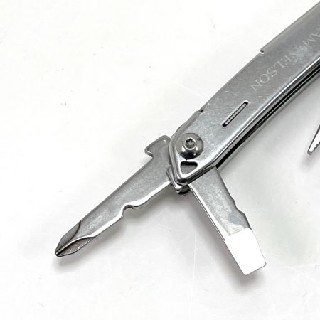  LEATHERMAN  レザーマン マルチツール WINGMAN 14機能搭載