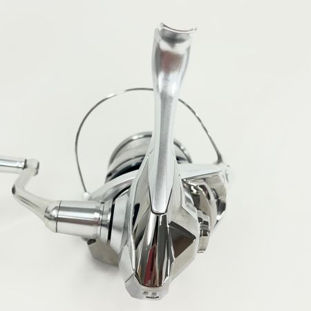  SHIMANO シマノ スピニングリール 23ストラディック C5000XG 045911