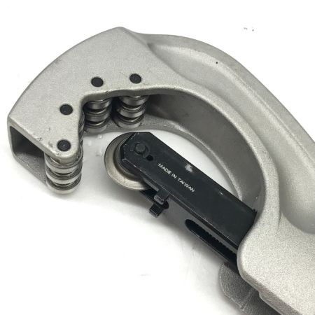  REX レッキス チューブカッター Model N67