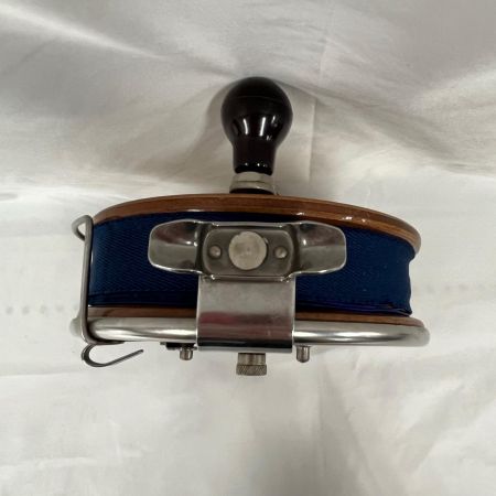  Alvey Snapper Reel 725/C22 片軸リール